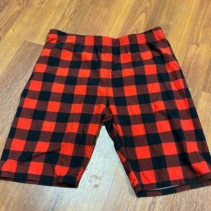 Red biker shorts size L
